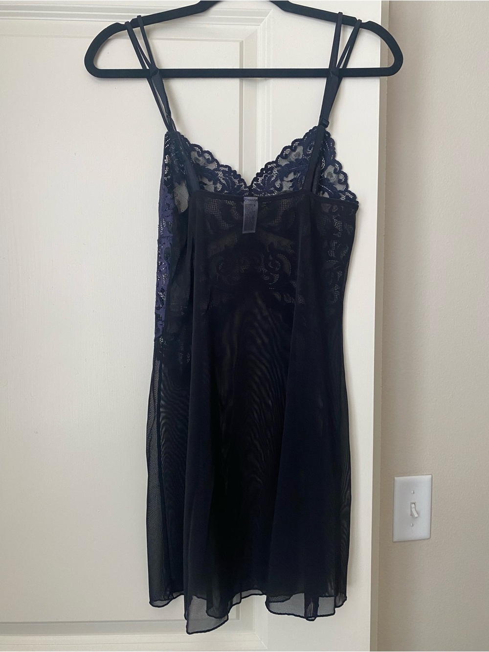 Wacoal nightgown - Picture 3 of 4